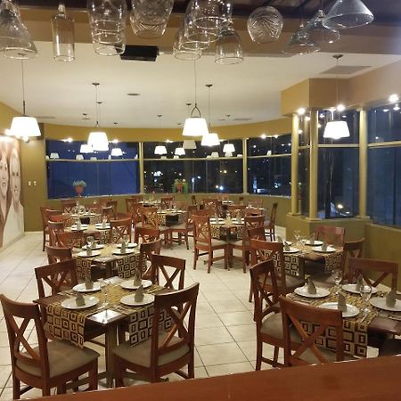 Hotel El Brujo La Merced Трухильо Экстерьер фото